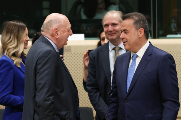 Παπασταύρου: Να υπάρξει χειροπιαστό αποτέλεσμα στις τιμές μέσα στο 2025