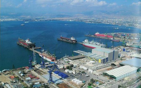 Αβεβαιότητα για τους εργαζόμενους στα ναυπηγεία Σκαραμαγκά