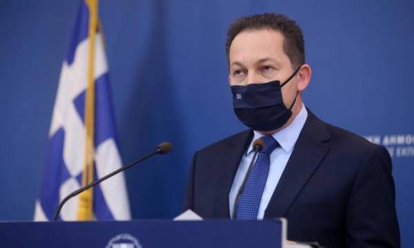 Πέτσας: Ολιστική παρέμβαση για τη ρύθμιση του οπτικοακουστικού περιβάλλοντος