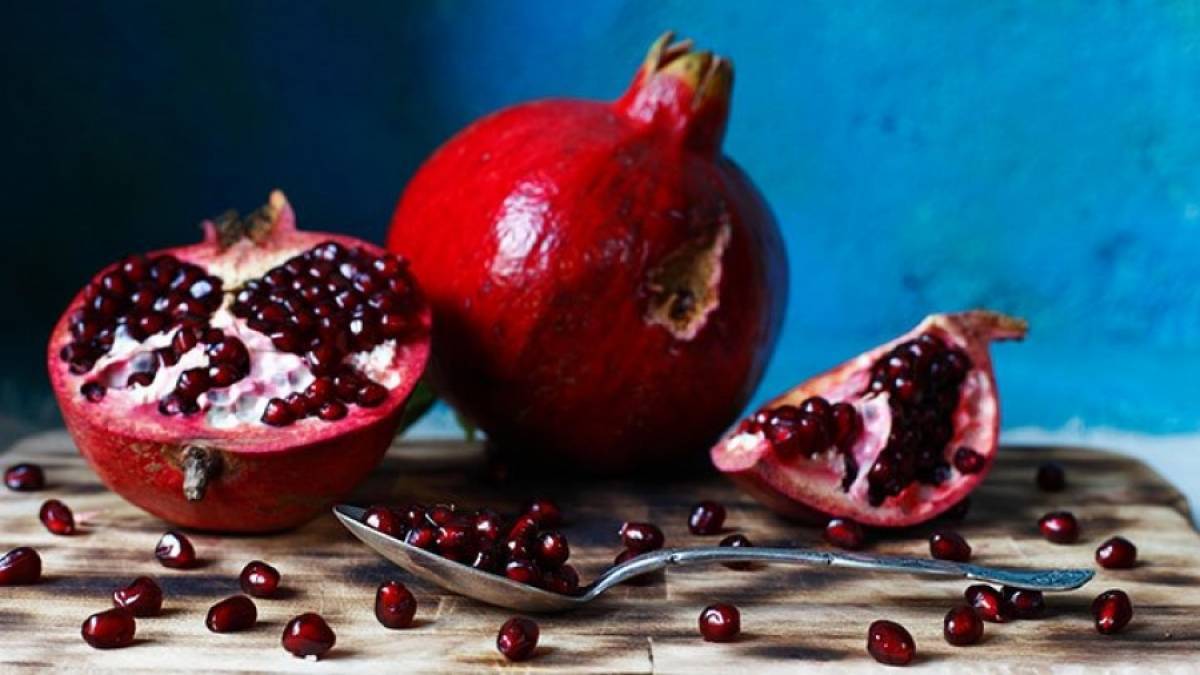 Καταναλώστε ρόδι μετά τις κραιπάλες των γιορτών
