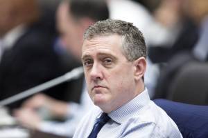 Bullard (Fed): Το 2022 η πρώτη αύξηση επιτοκίων