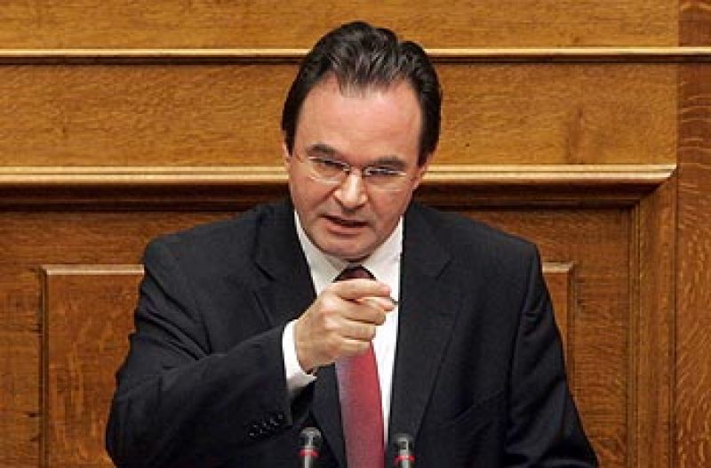 Αγώνας δρόμου για τα έσοδα - Οι προτεραιότητες και o κίνδυνος νέων μέτρων