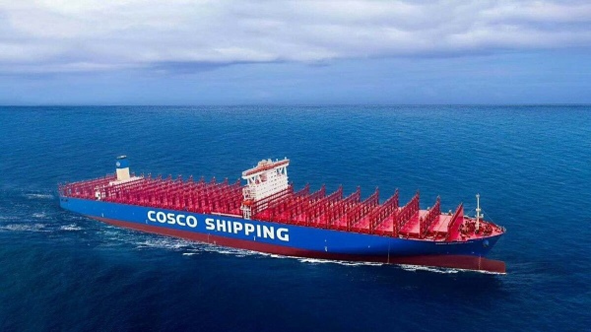 Cosco: Παραγγελίες για 12 γιγάντια πλοία που κινούνται με μεθανόλη