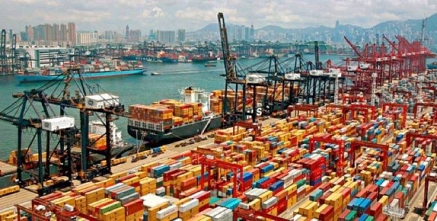 Παγκόσμια πρωτιά στη διακίνηση εμπορευματοκιβωτίων για το λιμάνι της Σαγκάης