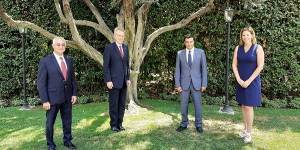 Με το Τάρπον Σπρινγκς των ΗΠΑ αδελφοποιείται η Ύδρα