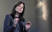 Γυναίκα για πρώτη φορά στο "τιμόνι" της General Motors