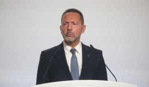 Στουρνάρας: Απαραίτητες πιο αποφασιστικές παρεμβάσεις για την κλιματική κρίση