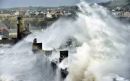 Βρετανία-Ιρλανδία: 270.000 σπίτια χωρίς ηλεκτρικό ρεύμα μετά τις καταιγίδες