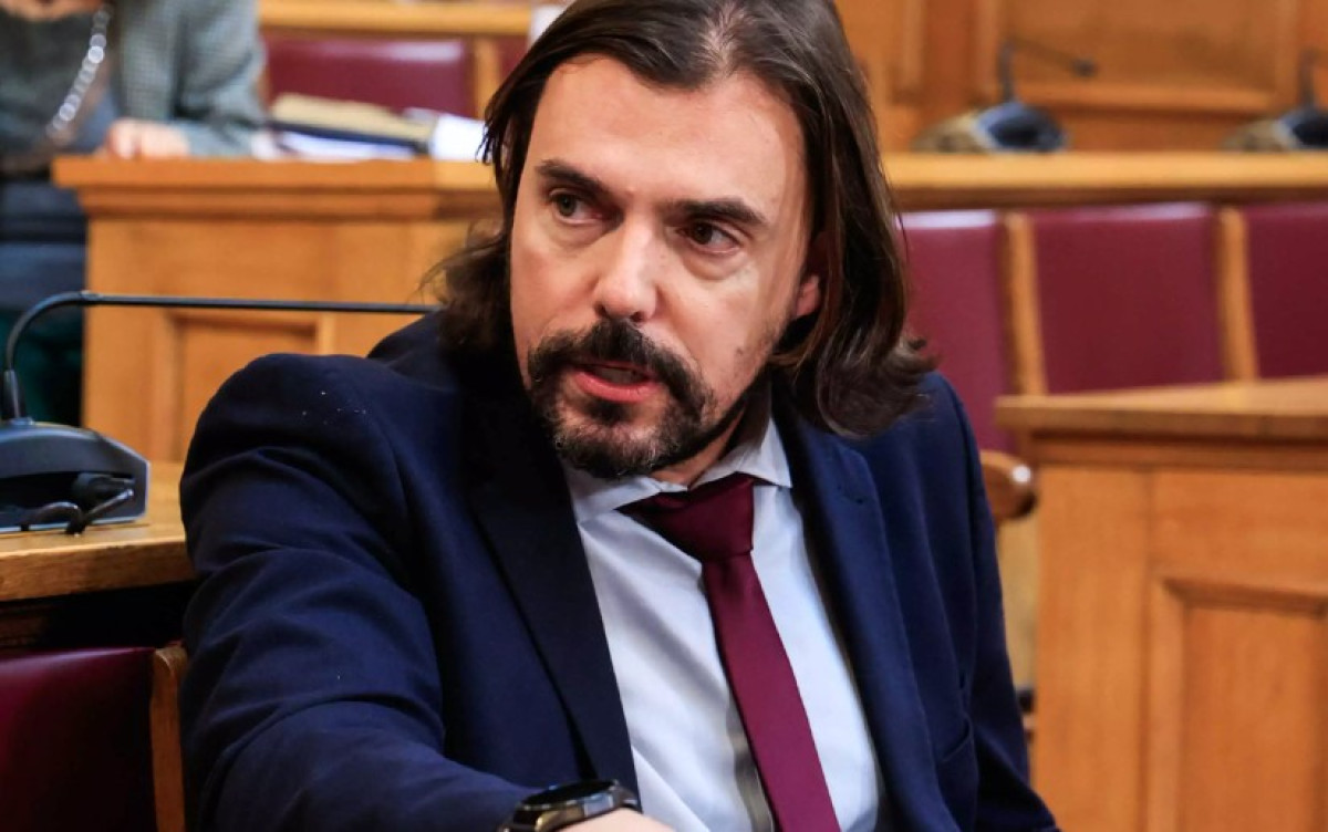 Αναδίπλωση Παππά για Γεωργιάδη: Η εργατικότητα δεν σώζει το ΕΣΥ – Οδηγείται σε κατάρρευση