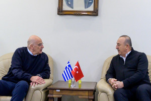 Νέα τηλεφωνική επικοινωνία Δένδια- Τσαβούσογλου: Τι είπαν
