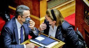 Μητσοτάκης σε υπουργούς: Θυμηθείτε πόσο σας βοήθησε η Μενδώνη