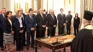 Ορκίστηκε η υπηρεσιακή κυβέρνηση- Οι πρώτες δηλώσεις των υπουργών