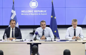 Μητσοτάκης-Μεταναστευτικό: Έχουμε δουλειά, αλλά το νερό έχει μπει στο αυλάκι
