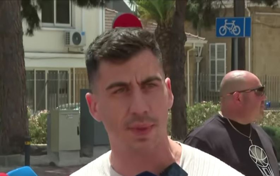 Δεν αφήνει την Ευρωβουλή ο Φειδίας Παναγιώτου