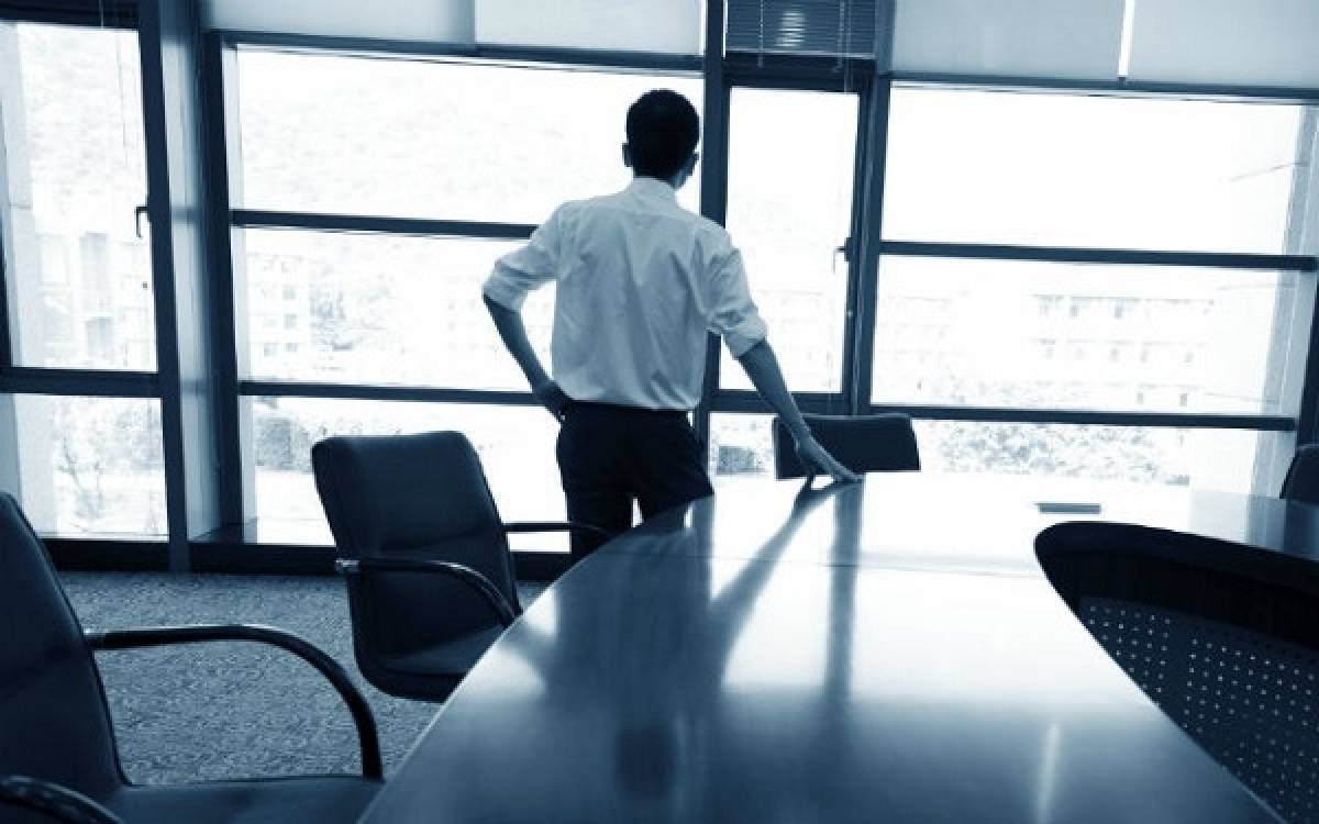 Έρευνα: Τι εκτιμούν για την οικονομία 2.500 Έλληνες CEOs