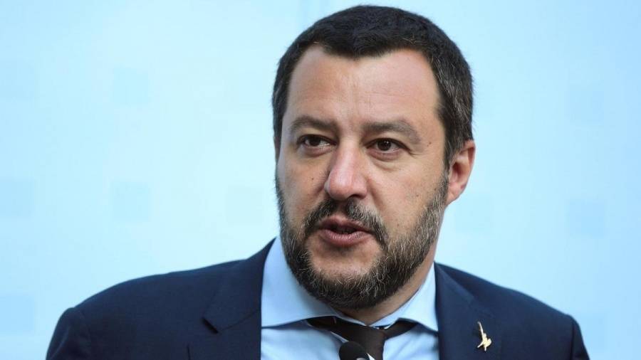 Απειλεί ο Σαλβίνι: Μπορούμε να μπλοκάρουμε ευρωπαϊκές δραστηριότητες