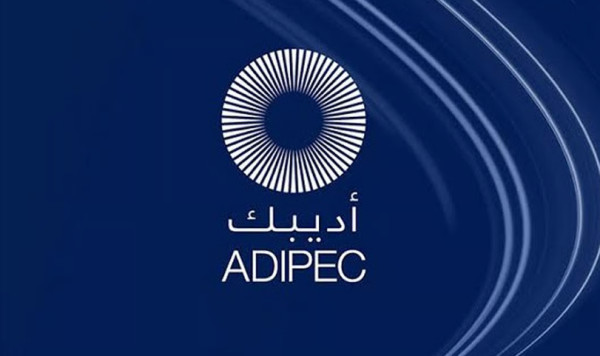 Exxon και Chevron αποσύρονται από το συνέδριο ADIPEC λόγω του πολέμου στη Μέση Ανατολή