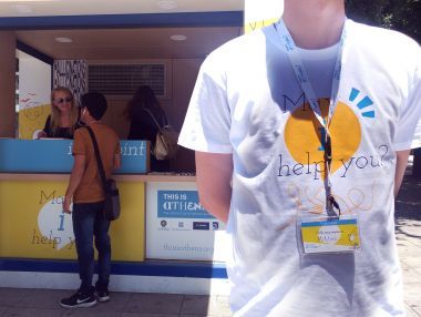 «The Athens Greeters»: Πρόγραμμα υποδοχής επισκεπτών από τον δήμο Αθηναίων
