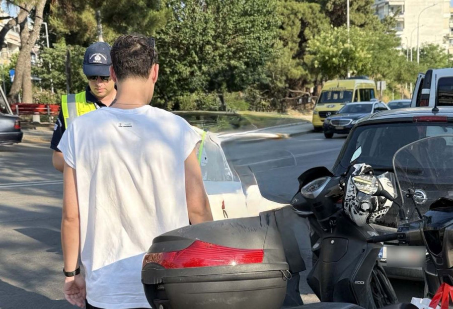 ΕΛ.ΑΣ.: 58.450 παραβάσεις για κράνος – Χρυσοχοϊδης: Μηδενική ανοχή στη μη χρήση