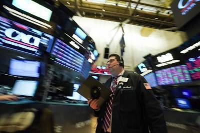Ανακάμπτει η Wall Street με το «βλέμμα» στραμμένο στη Fed