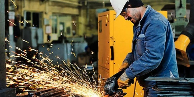 ΕΛΣΤΑΤ: Ανοδικά η βιομηχανική παραγωγή τον Μάρτιο