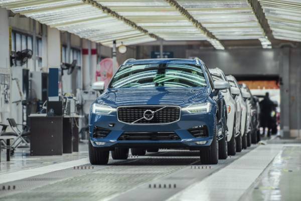 Η Volvo αυξάνει σε 80% τη συμμετοχή της ηλεκτρικής ενέργειας