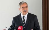 Ακιντζί:Θα βοηθήσει την Κύπρο η παραμονή ενός αριθμού Τούρκων στρατιωτών