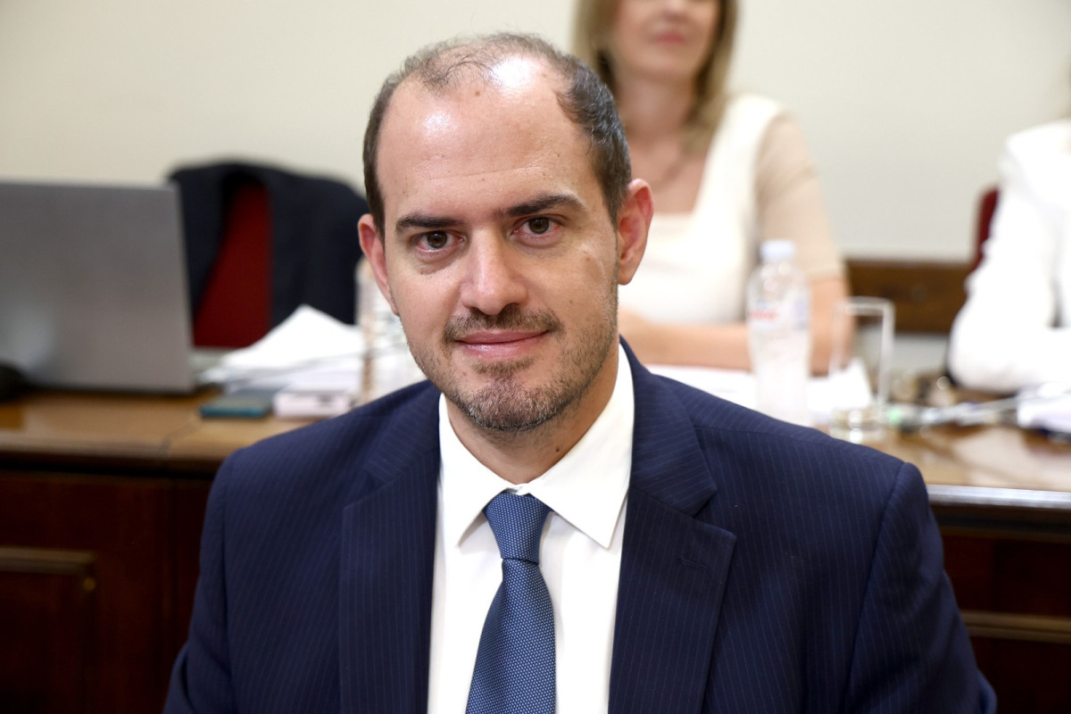 Κώτσηρας: Αύξηση του διαθέσιμου εισοδήματος η απάντηση στην ακρίβεια