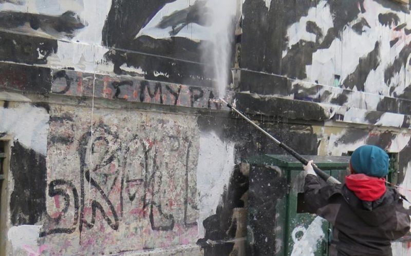 Ξεκίνησε ο καθαρισμός της Αθήνας από γκράφιτι