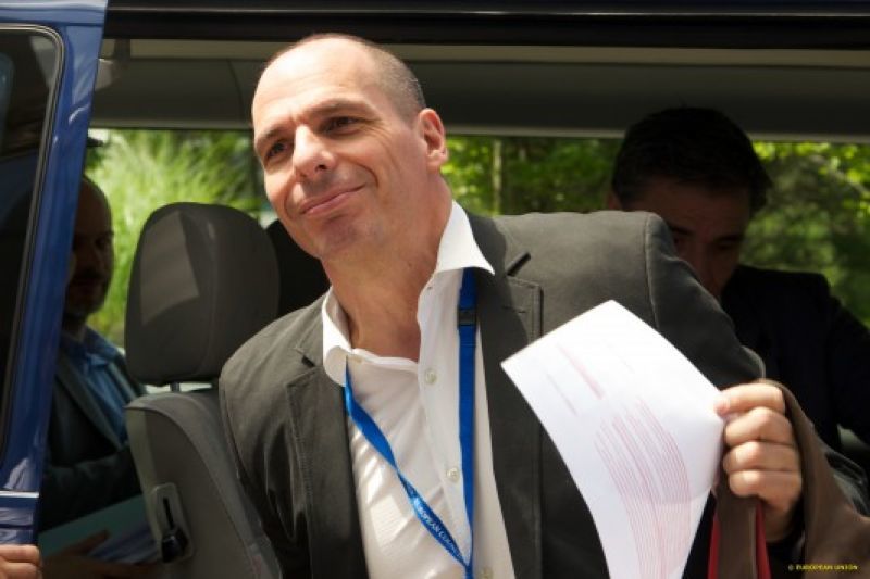 ΝΔ: Άμεση κλήση του Βαρουφάκη στην επιτροπή της Βουλής