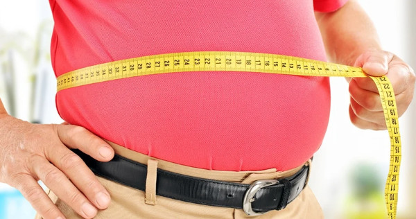Υπέρβαρος ή παχύσαρκος ο μισός παγκόσμιος πληθυσμός έως το 2035
