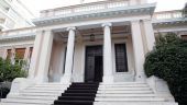 Κυβέρνηση: Φτιάχνει κλίμα και εξετάζει σενάρια για έξοδο στις αγορές