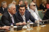«Τελεσίγραφο» Μαξίμου: Ούτε ένα τρακτέρ στην Αθήνα