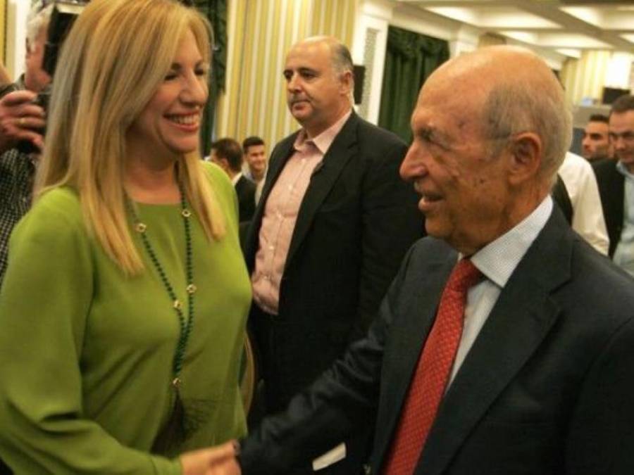 Οι διάλογοι Σημίτη-Γεννηματά στη... συμβολική τους συνάντηση