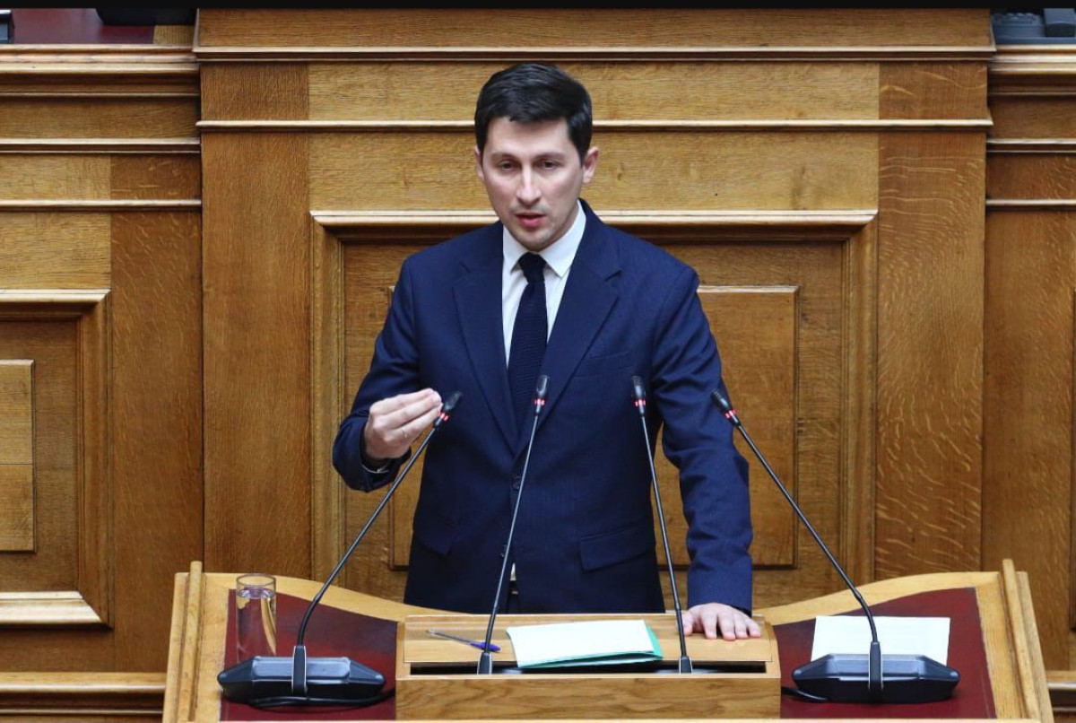 Χρηστίδης: Η υπερεργασία έχει μετατραπεί από εξαίρεση σε κανόνα για τη χώρα