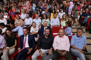 Εσωκομματικές εκλογές ΣΥΡΙΖΑ: Ξεχωρίζουν Αχτσιόγλου, Κασσελάκης σύμφωνα με τις στοιχηματικές