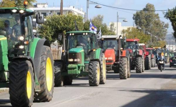 Στα μπλόκα τους αγρότες και κτηνοτρόφοι