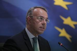 «Πράσινες» επενδύσεις: Επαφές Σταϊκούρα με επενδυτικούς και τραπεζικούς ομίλους