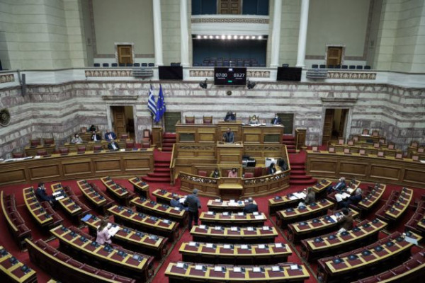 Στη Βουλή το νομοσχέδιο για την προστασία των καταναλωτών