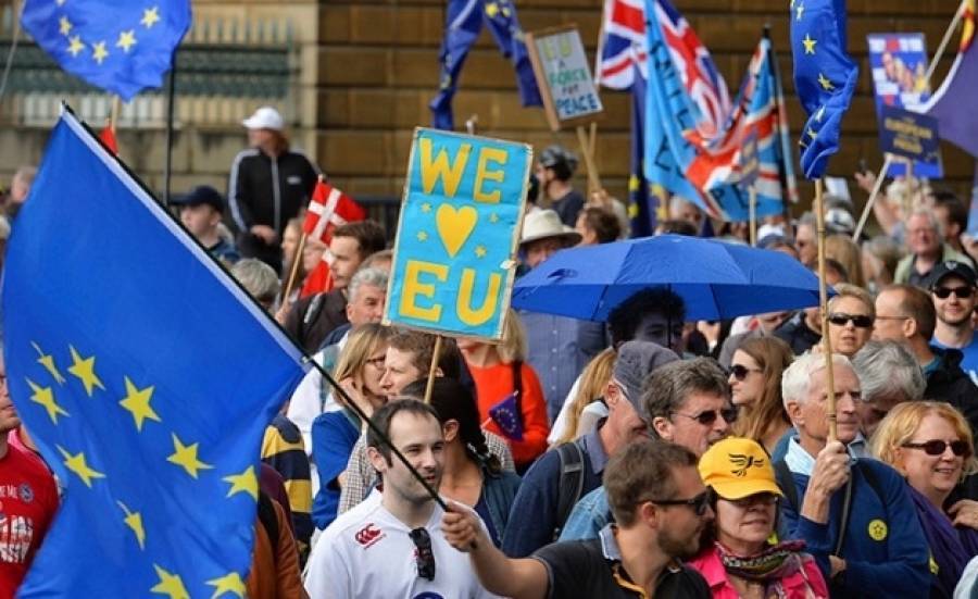 Άλλαξαν γνώμη οι Βρετανοί-Υπέρ της παραμονής στην ΕΕ το 54%