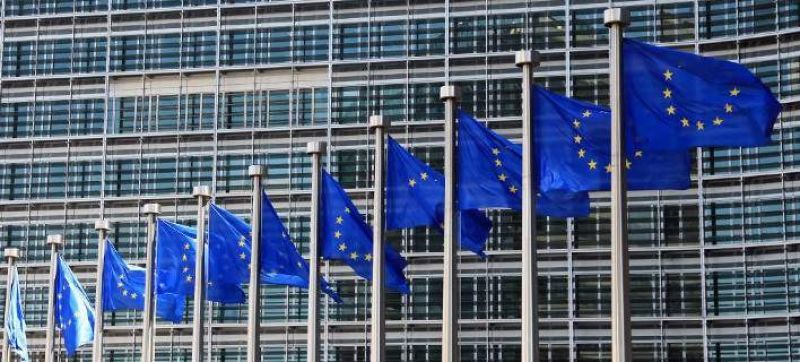 Μνημόνιο συνεργασίας υπέγραψαν Κομισιόν - ESM