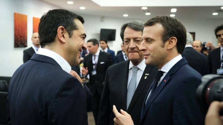 Επαφές Τσίπρα με Ευρωπαίους ηγέτες