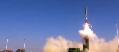 Ρωσία: Δοκιμαστική εκτόξευση υπερηχητικού πυραύλου παρουσία Πούτιν