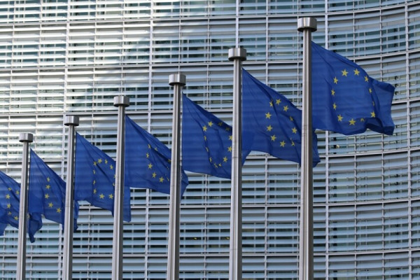 Οι Τράπεζες αμύνονται στον επελαύνοντα πληθωρισμό, με κόψιμο χρηματοδοτήσεων!