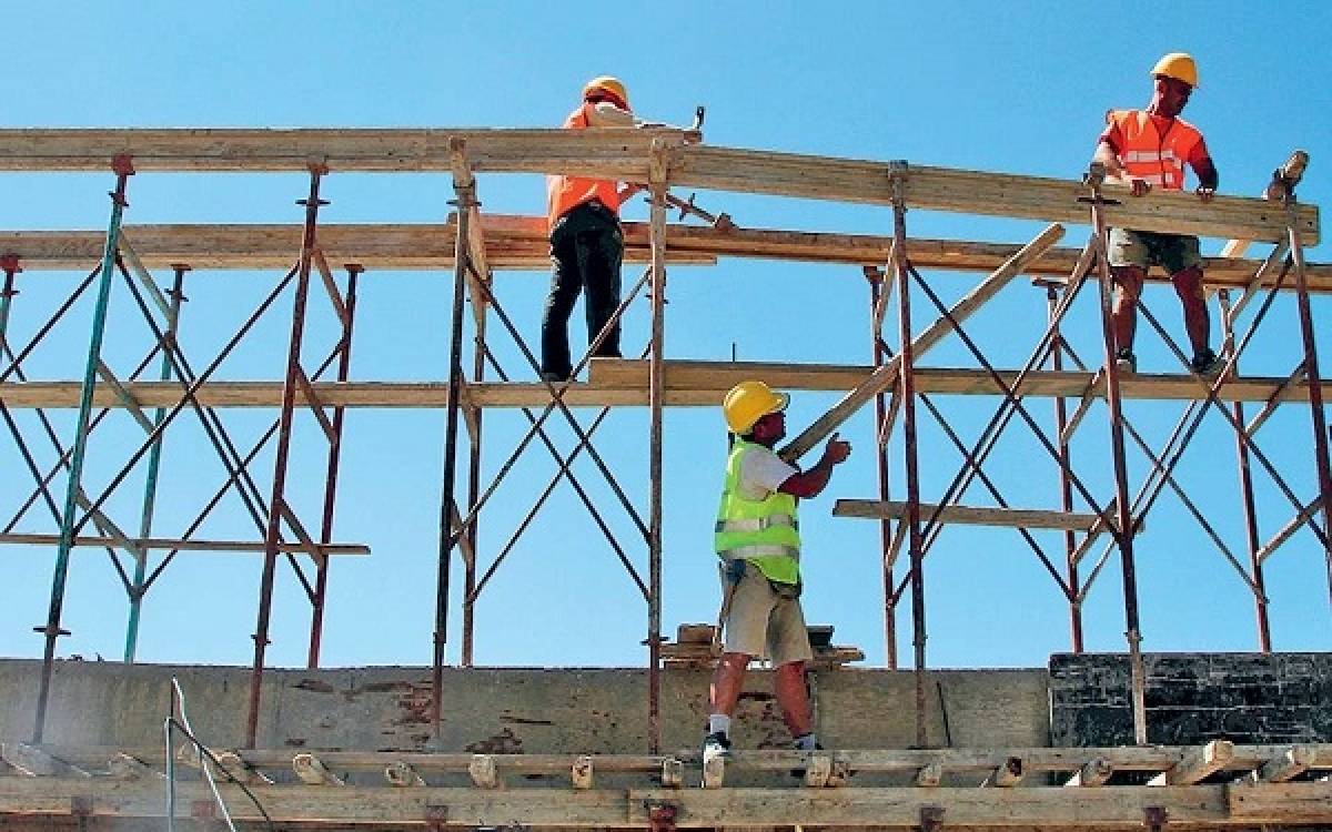 Aφυπνίζεται η οικοδομική δραστηριότητα λόγω 3ετούς αναστολής του ΦΠΑ