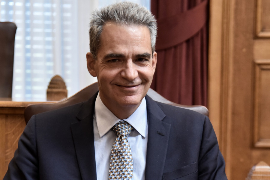 Επιμένει ο Συρίγος για τη διπλή υποχώρηση στην Κάσο – Προβλέπει πόντιση του καλωδίου σύντομα
