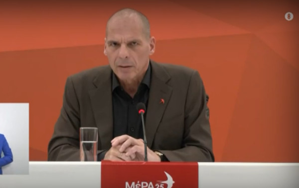 Ο Βαρουφάκης έριξε...τίτλους τέλους στη σχέση του με τον Τσίπρα