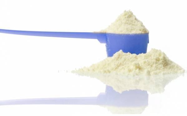 Συνέχισε να διαθέτει «ύποπτο» γάλα η Lactalis