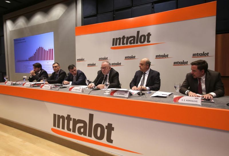 Το παράπονο του Κόκκαλη και η… απειλή αποχώρησης