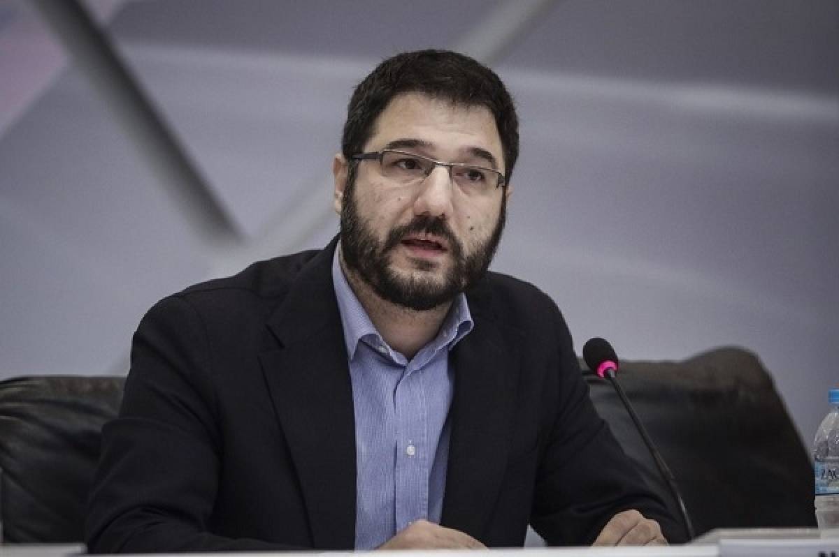 Ηλιόπουλος: Ούτε το ΔΝΤ δεν έφερε τέτοιο πτωχευτικό πλαίσιο